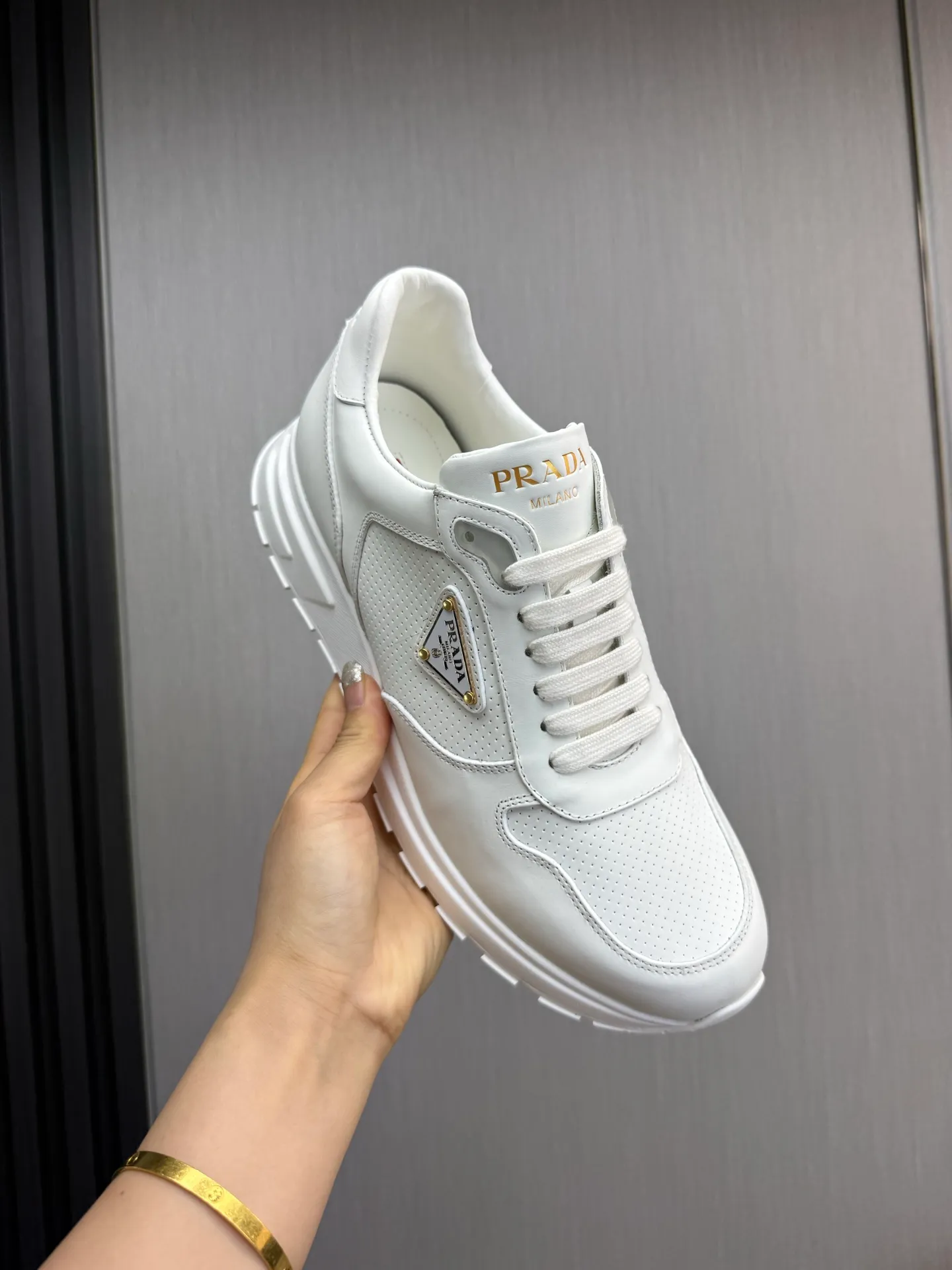 Men's shoes 💰580💰 [PRADA] Men's shoes are popular in the counter, official website is synchronized, 1 high-quality shipment ✔️Original cowhide punching + cowhide lining, 1🆚1 replica, original sole, 38-45 (45 customized, non-refundable)